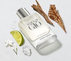 Flacone del profumo da uomo Giorgio Armani Acqua di Gio
